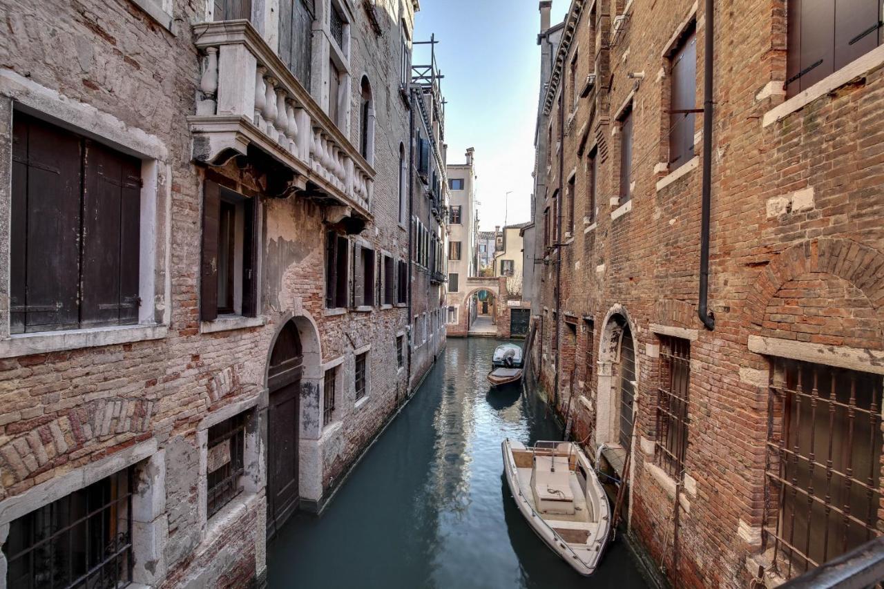 Canal View Suite In Rialto By Wonderful Italy ヴェネツィア エクステリア 写真
