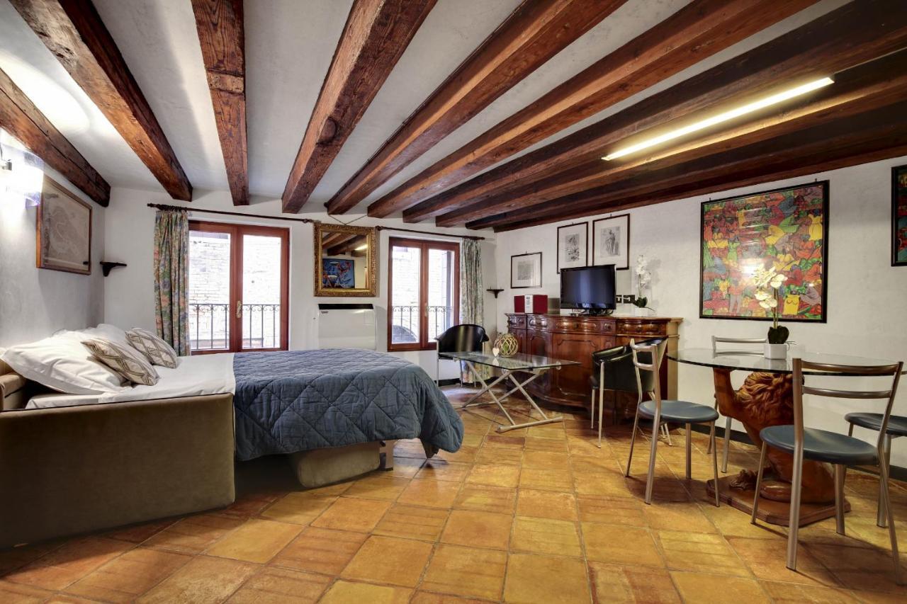 Canal View Suite In Rialto By Wonderful Italy ヴェネツィア エクステリア 写真